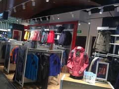 -新华书店(新街口旗舰店)