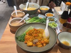 -蟹黄鱼·海派深夜面馆(巨鹿路店)
