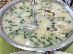 -雪湖煜辰鱼头老店(雪野湖店)