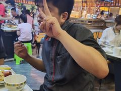 -布罗城堡自助烧烤(鸿通城购物中心店)