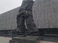 -侵华日军南京大屠杀遇难同胞纪念馆-停车场