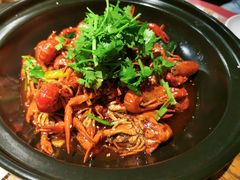 -胡桃里音乐餐厅(陶溪川店)(川湘赣菜·世界百大酒庄直供红酒·音乐表演)
