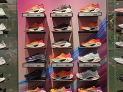 -李宁(大宁国际旗舰店)