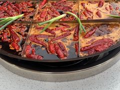 -正贰捌经重庆老火锅(建设路店)