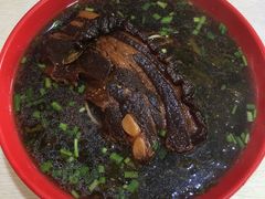 大肉面-小龙大肉面馆