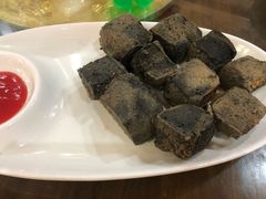 -芦茨金富饭庄·25年老字号·专做稻草鸡