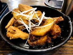原味炸鸡和酱油鸡双拼-MI WU FACTORY米屋美食工厂餐厅(绿地店)