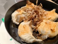 柴鱼上海锅贴-桂满陇·蟹黄小笼汤包(巴黎春天浦建店)