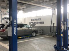 -李师傅修车保养维修连锁(金盏店)
