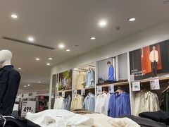 -优衣库(郑州丹尼斯大卫城店)