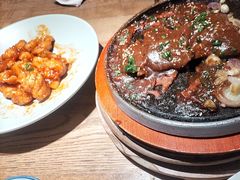 -蜜桃餐厅·伴山(湖滨商业街店)