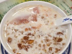 木瓜鲜奶桃胶-顺记冰室(宝华路店)