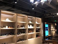 -光海书局(南京东路第一百货店)