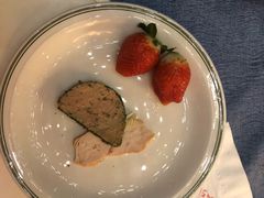 -广州花园酒店·凌璇阁旋转餐厅CAROUSEL360