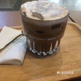 很早就关店了，太夜也不想喝咖啡