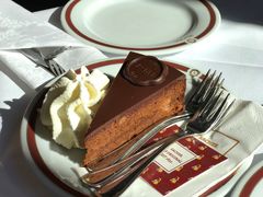 -Cafe Sacher(WIEN)