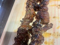 -东口码头·烧鸽子·鱼头泡饼·地方菜(金鹰悦城店)