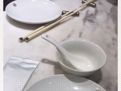 -香港百合居(LCM置汇旭辉广场店)