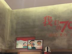 -琥珀老六龙虾(四里河店)