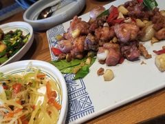 -云海肴·汽锅鸡·云南菜(天山百盛优客店)