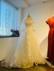 -禾米旗袍妈妈装礼服定制(嘉业国贸店)