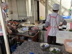 -正宗杨记普洱酸醋米线(总店)