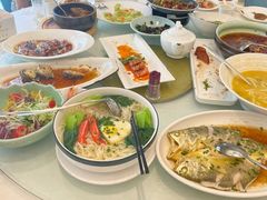 -沪华海鲜大酒楼(南汇店)