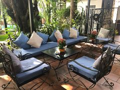 -La Villa French Restaurant