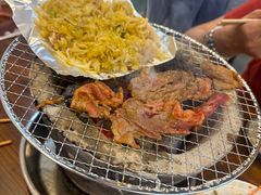-韩风烤牛肉冷面店