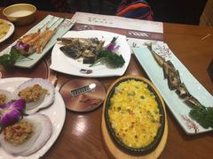 -青瓦餐厅·生鱼片·韩园烤肉(西塔店)
