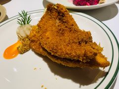 -塔道斯西餐厅(中央大街店)