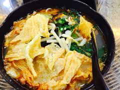 -正宗潮州鱼蛋粉(长寿西路店)