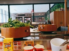 -龍歌自助小火锅(市南金茂湾店)