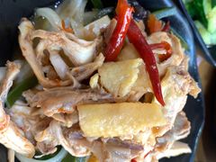 -陈老斯呼尔嗨吃烧烤(科巷店)