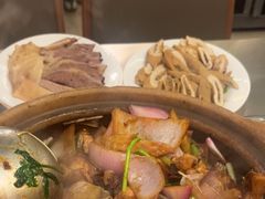 -胡须佬鸡煲四季火锅店(石厦西村直营店)