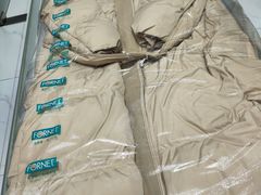 -福奈特洗衣洗鞋(宝华广场店)