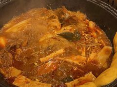 -田家大院东北农家菜铁锅炖(西安总店)