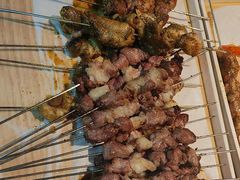 -绿地三只羊羊肉串(万科店)