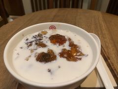 -彬媽糖水(侨鑫国际店)