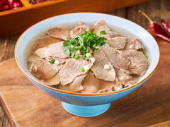 -犇逸·乐山跷脚牛肉·四川现炒(览海店)