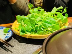 -大匠工房古船木艺术餐厅·猪肚鸡专门店(长白仙岛店)