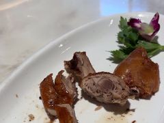 -绿草地·湘菜(酃湖师院店)