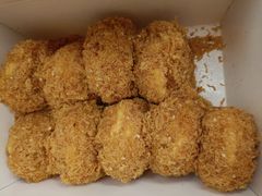 -鲍师傅糕点(青年汇店)