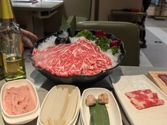 -海底捞火锅(新松江路店)