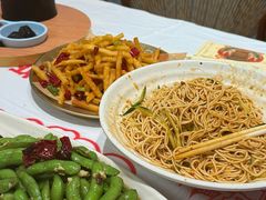 -肥肥虾庄·金牌油焖大虾(汉口城市广场店)