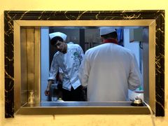-清真·玛丽亚新疆菜主题餐厅(浙江中路店)