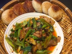 -粉墨特色菜·烧烤音乐酒馆