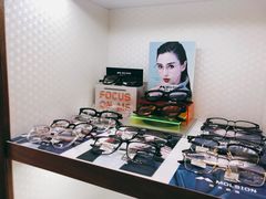 -明月眼镜(三坝店)