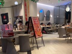 -必胜客(大坪英利店)