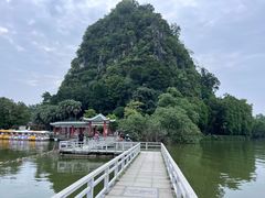 -星湖旅游景区七星岩